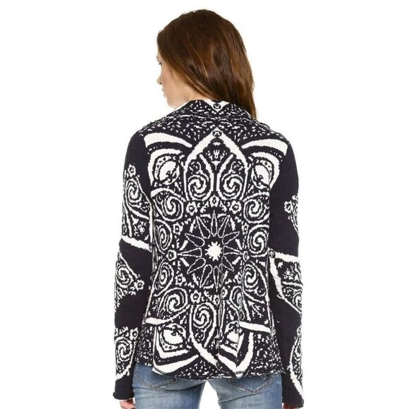 FREE PEOPLE Mandella Intarsia CARDIGAN Knit Jacket size S Boho Black White - Picture 2 of 10